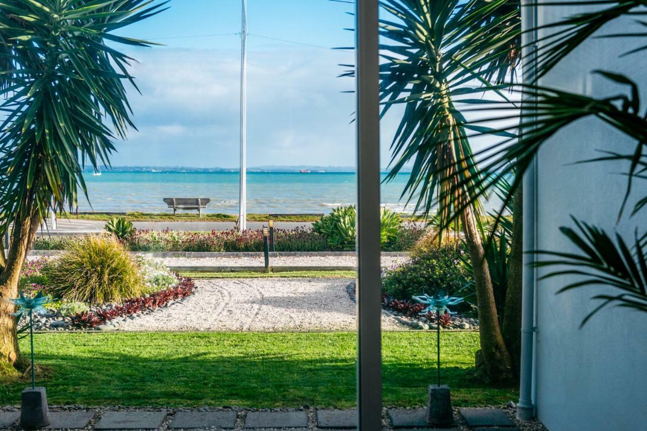 Waiheke Waterfront Lodge Oneroa Extérieur photo
