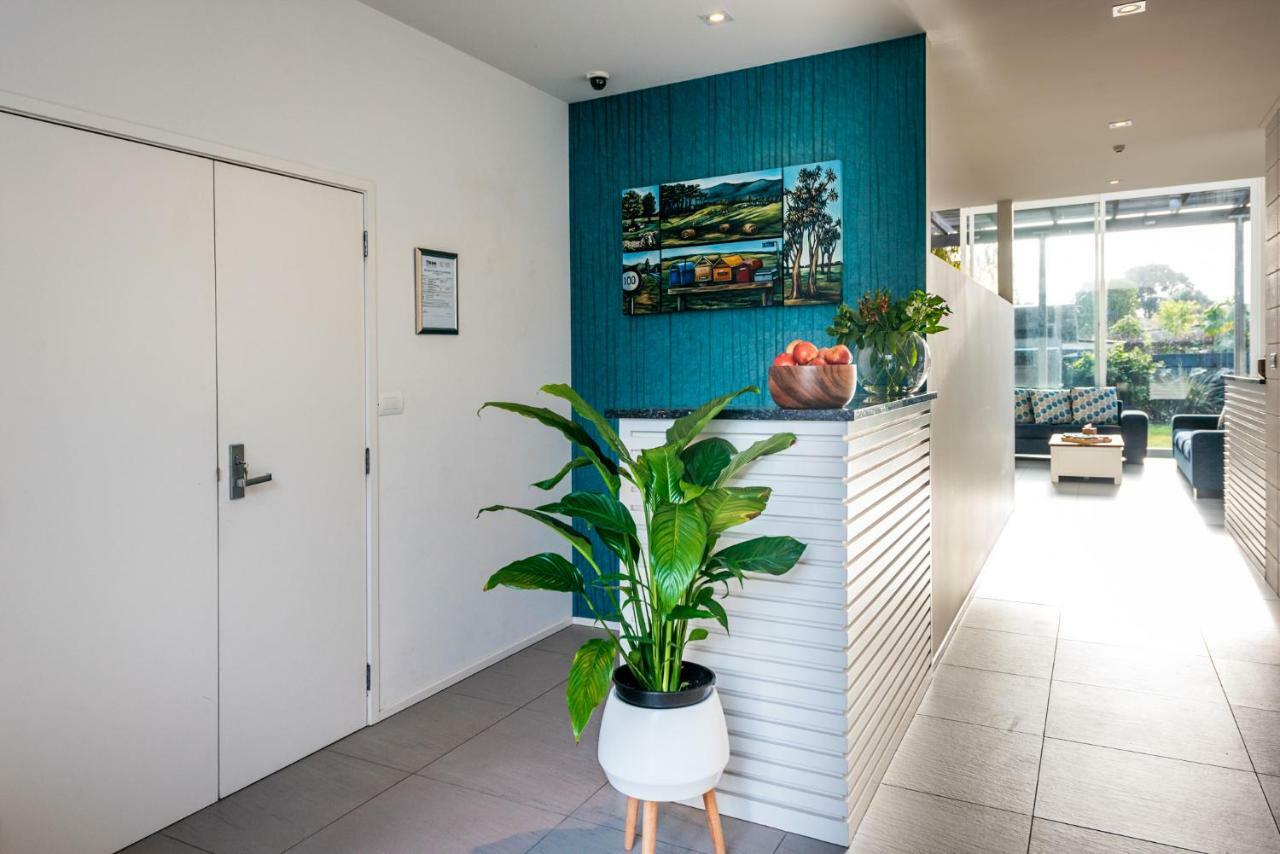 Waiheke Waterfront Lodge Oneroa Extérieur photo